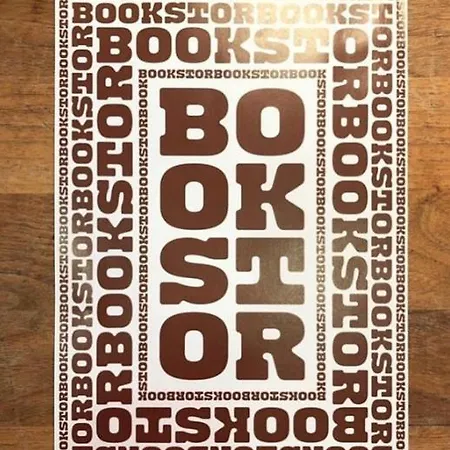 ベッド・アンド・ブレックファスト Bookstor *